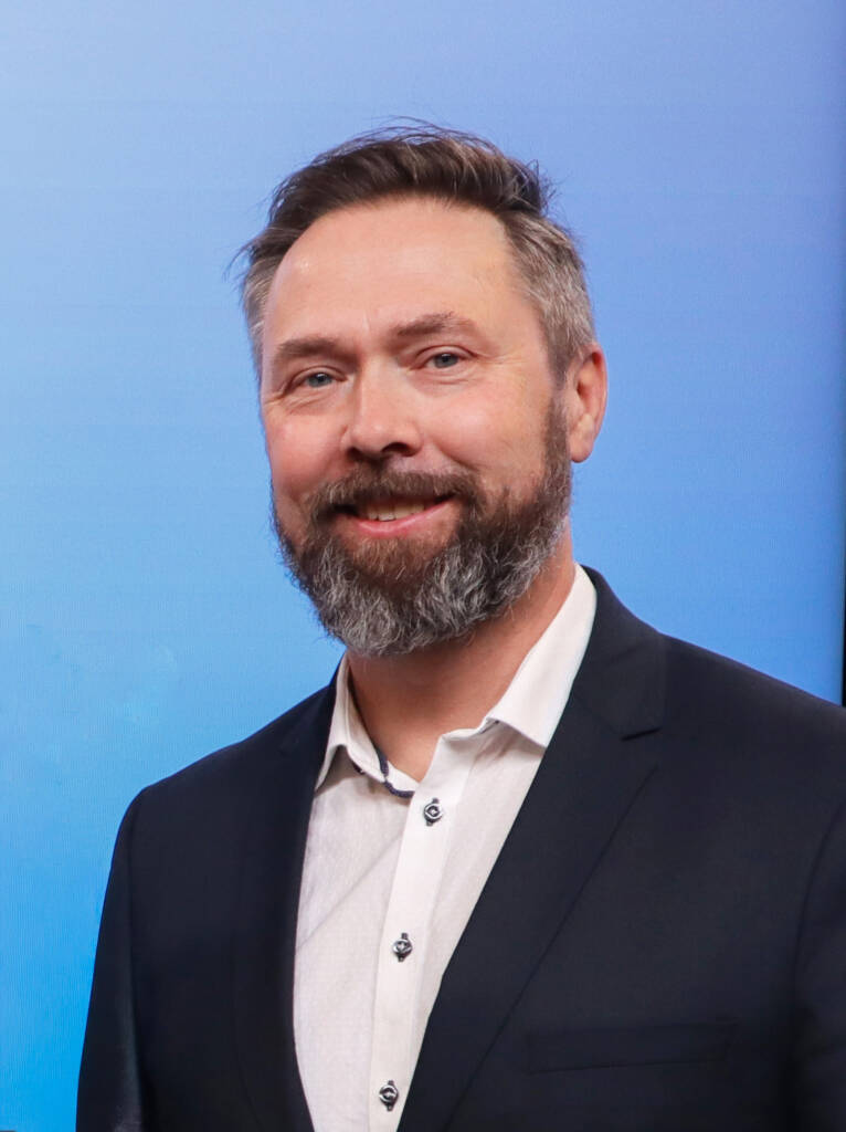 Portrettfoto av Gunnstein Bakland, overlege i revmatologi ved UNN.